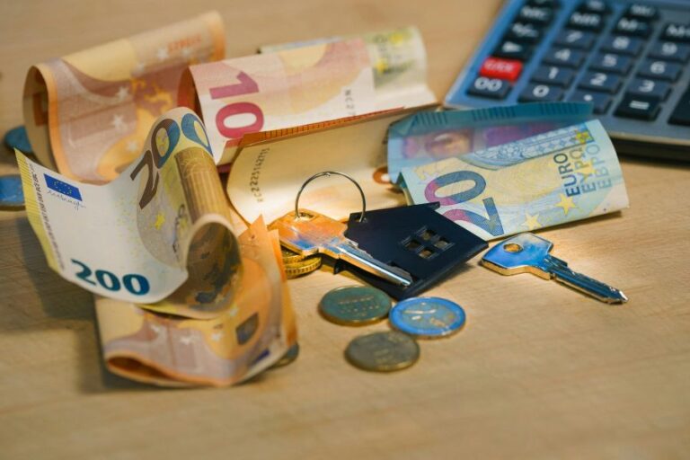 Elterngeld bei Selbstständigkeit: Welche Gewinne berücksichtigt werden