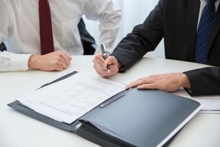 Pflegeleistungen kombinieren: Welche Anträge dafür wichtig sind