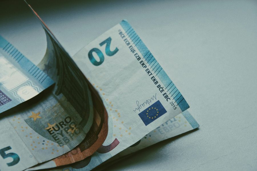 Haushaltshilfe per Zuschuss: Wer die Kosten übernehmen kann